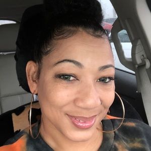 Meet your Posher, Venus